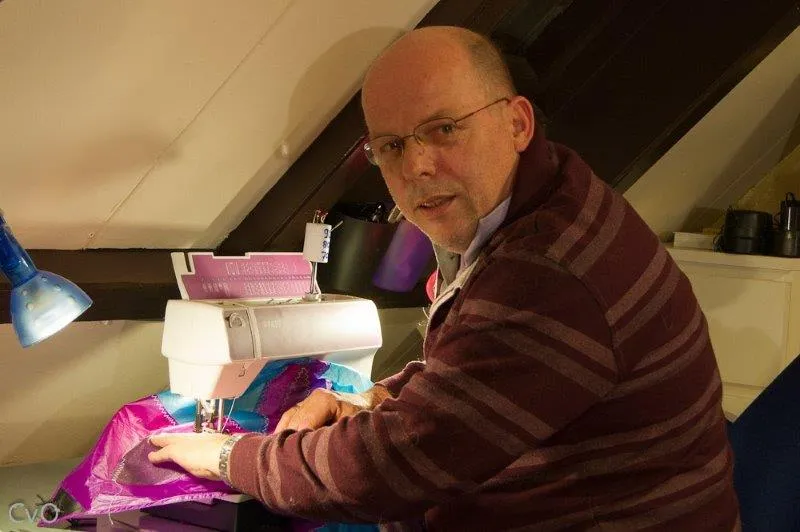 Christiaan van Oosterhoudt à son atelier