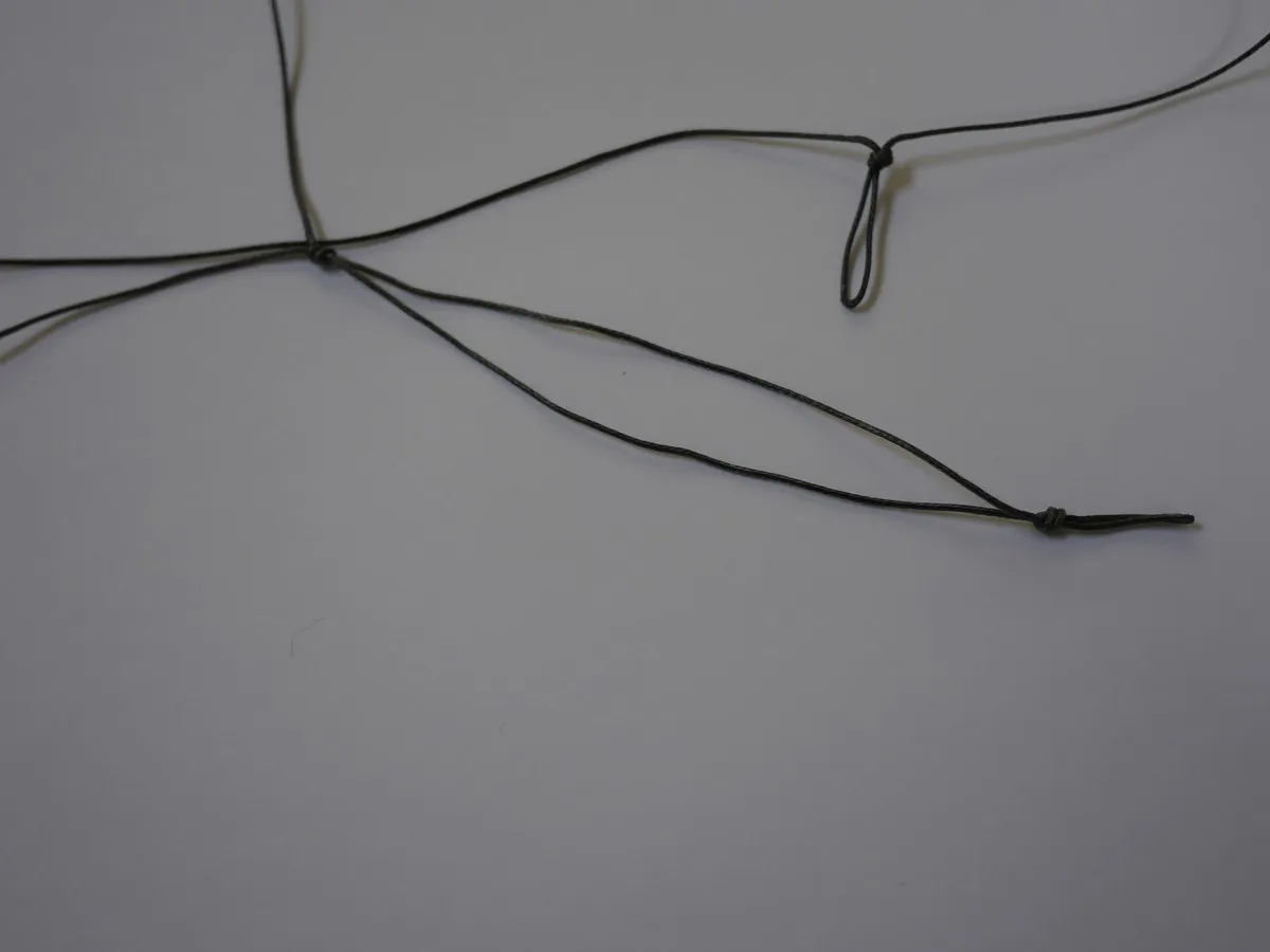 Assemblage entre la bride horizontale et une des brides verticales