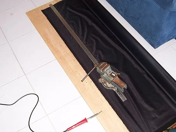 Découpe du bord d'attaque en Spi pour l'UL.