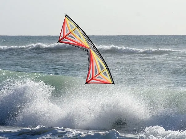 Construire un cerf-volant 4 lignes par Polo Kites